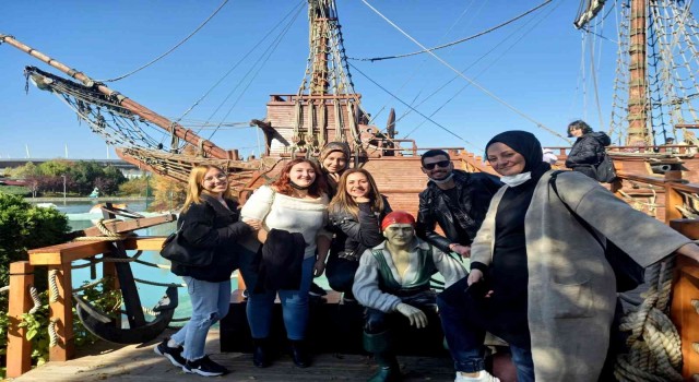 Bursalı lise öğrencilerinden Eskişehir ziyareti