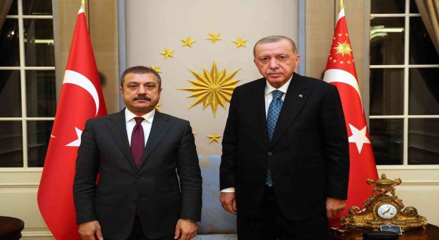 Cumhurbaşkanı Recep Tayyip Erdoğan, Türkiye Cumhuriyet Merkez Bankası (TCMB) Başkanı Şahap Kavcıoğlunu Çankaya Köşkünde kabul etti.