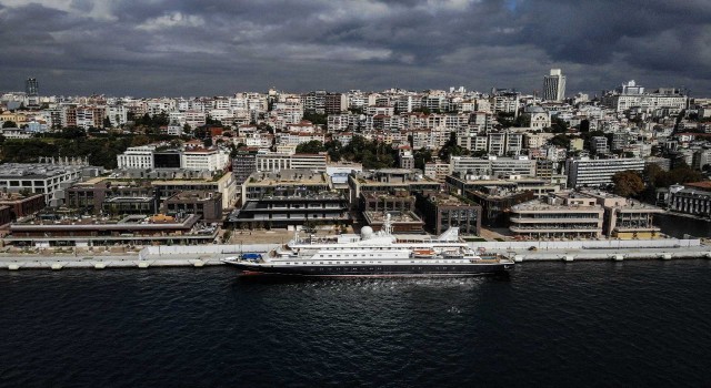 Galataport İstanbul ilk yolcu gemisini dünyanın tek yer altı kruvaziyer terminalinde ağırlıyor