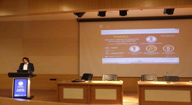 ‘Malezya, Umman ve Türkiyede Okullarda Din Öğretimi konulu panel SAÜde düzenlendi