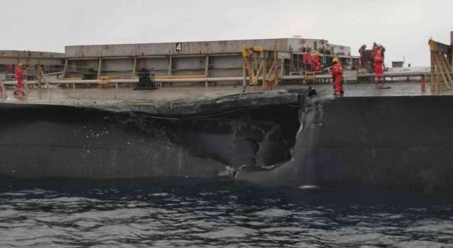Marmara Denizinde çarpışan gemilerin hasar tespiti yapıldı
