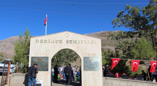 Siirtte PKKlı teröristlerin katlettiği 22 kişi törenle anıldı