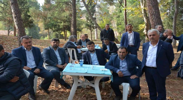 Sındırgıda muhtarlar piknikte buluştu