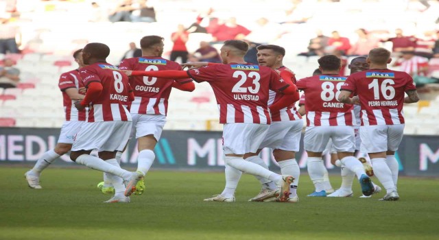Sivassporda, zorlu Adana Demirspor maçı öncesi 3 eksik