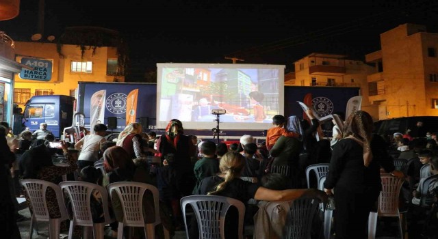 Toroslarda çocuklar gezen sinema ile tanıştı