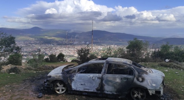 Otomobilini yaktı, ‘psikolojim bozuk dedi