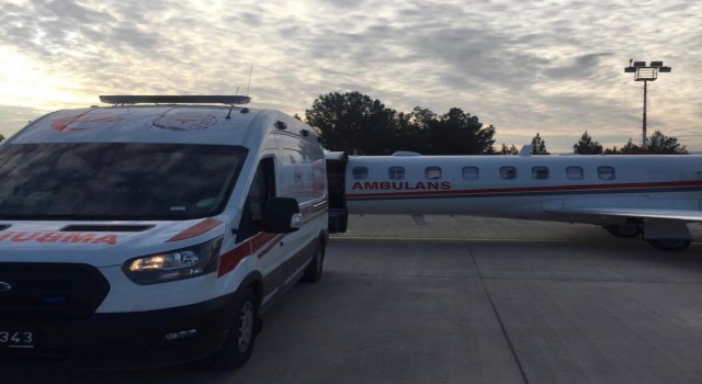 Siirtte hasta çocuk ambulans uçakla Ankaraya sevk edildi