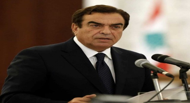 Suudi Arabistanla krize neden olan Lübnanlı Bakan Kordahiden istifa