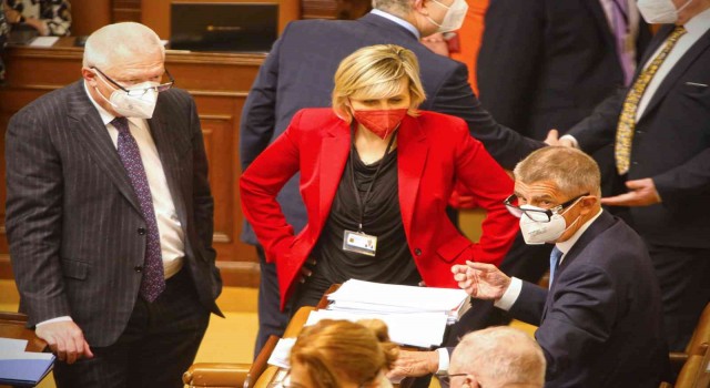 Çekya'da hükümet güvenoyu aldı