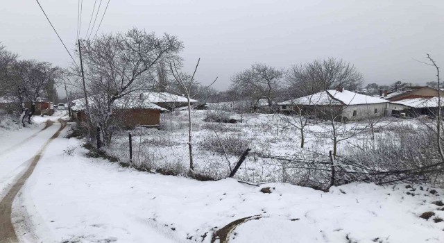 Edirnede başlayan kar, İstanbulun kapısına dayandı