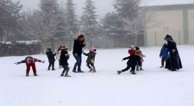 Erzincanda okullara kar tatili