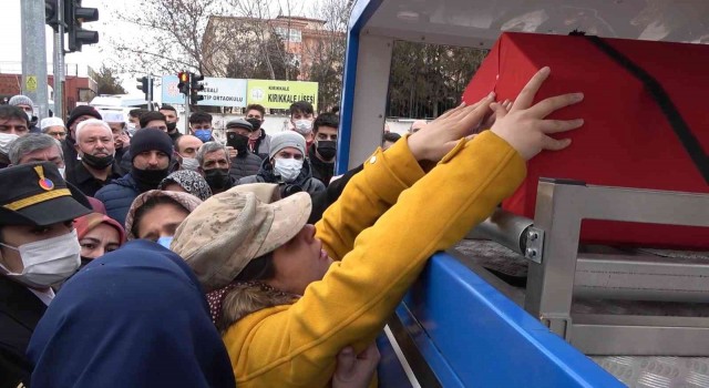 Jandarma Uzman Çavuş Sıhhiyeci Ayberk Soyutemiz son yolculuğuna uğurlandı