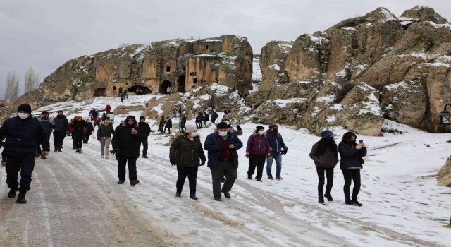 Karavan tutkunları Frig Vadisini gezdi