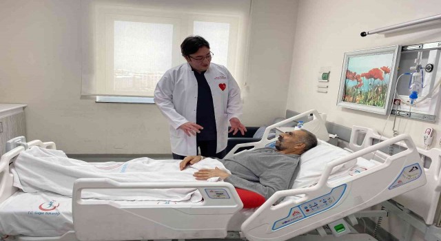 56 yaşındaki adama başarılı kapalı bypass operasyonu: 2 günde sağlığına kavuştu