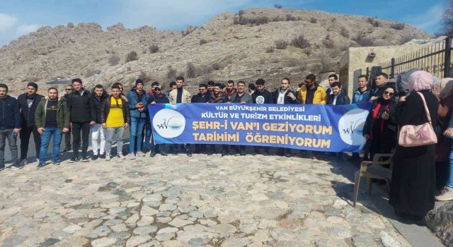 7 ülkeden 60 öğrenci Vanı gezdi