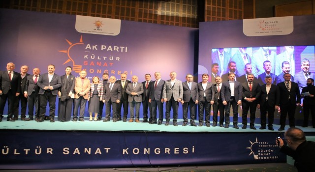 8. Uluslararası İstanbulensis Şiir Festivaline ödül