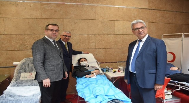 Adana Adliyesinde kan bağışı etkinliği
