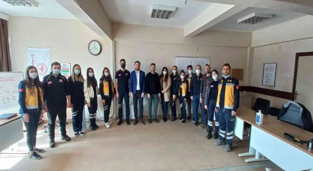 Afyonkarahisarda 112 Acil Sağlık ekibine temel modül eğitimi