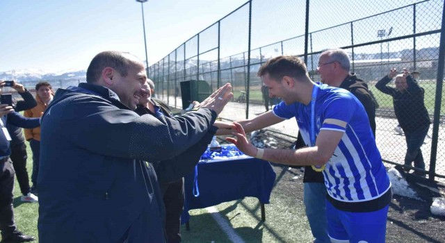 Afyonkarahisarda oynanan işitme engelliler futbol maçları sona erdi