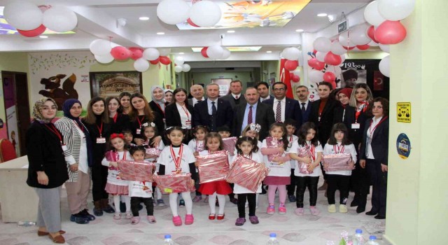 Ağrıda İstiklal Marşını güzel okuma yarışması düzenlendi