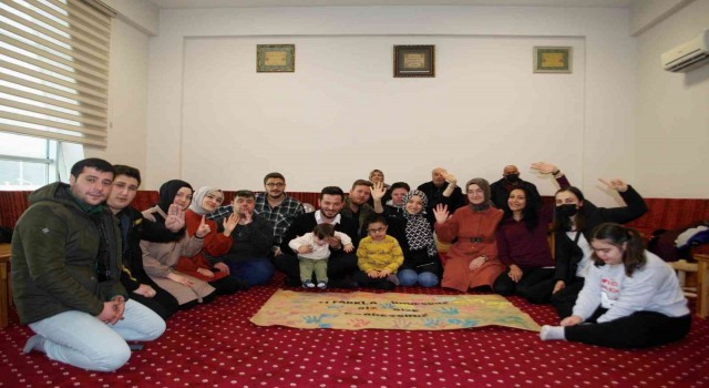 AK gençler, down sendromlu çocuklarla buluştu