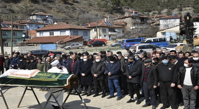 Ampute Milli Futbol Takımı Kalecisi Bülent Çetinin acı günü