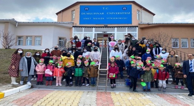 Anasınıfı öğrencilerinden Emet MYOya ziyaret
