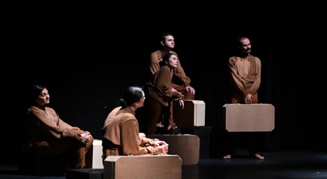 Ankara Uluslararası Tiyatro Festivalinde sahne aldılar