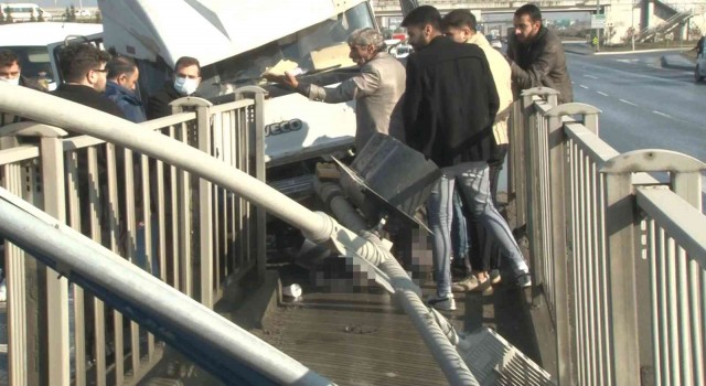 Arnavutköyde liseli gencin feci ölümü