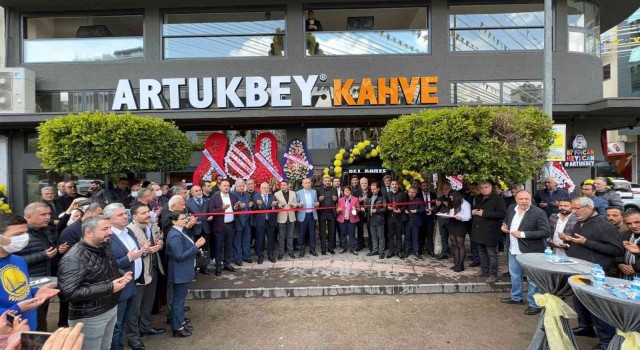 Artukbey Kahve yurt içindeki 75. şubesini İskenderunda açtı