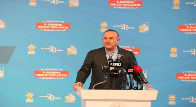 Bakan Çavuşoğlu: (Rusya-Ukrayna savaşı) Tarafların temel konularda anlaşmaya yakın olduğunu görüyoruz”