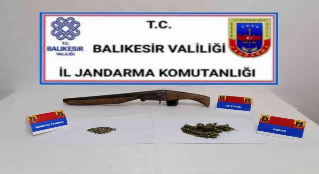 Balıkesirde uyuşturucu operasyonu: 5 gözaltı