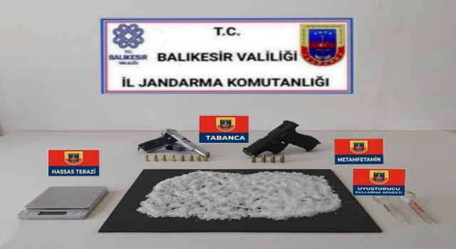 Balıkesirde uyuşturucu operasyonu 5 gözaltı