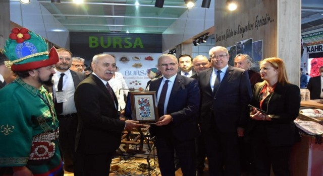 Başkan Aydın Diyarbakırda Bursayı temsil etti