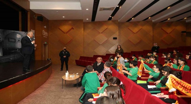 Başkan Büyükkılıç, minik öğrencilerle bir araya geldi
