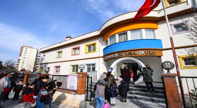 Bayraklıda Ayda Bebek Anaokulu eğitime başladı
