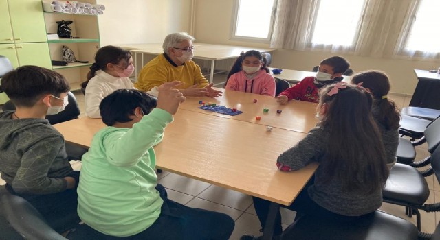 Bayraklının kursları 3 bin kişiye ulaştı