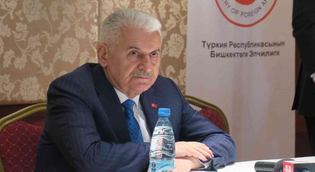 Binali Yıldırım: “Kırgızistandaki Ahıska Türklerinin politikada yer almaları önem arz ediyor”