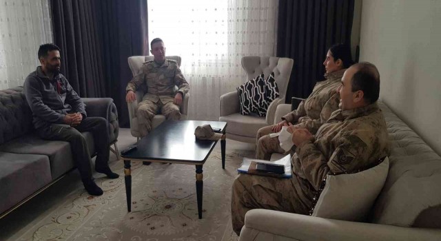 Bingölde jandarma, şehit aileleriyle bir araya geldi