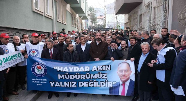 Bursada görevinden alınan okul müdürü görevine iade edildi