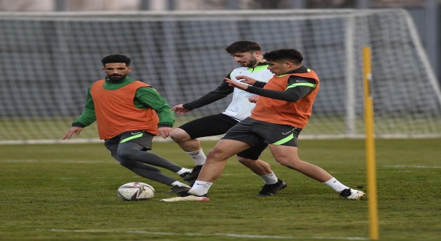 Bursasporda Keçiörengücü maçı hazırlıkları başladı