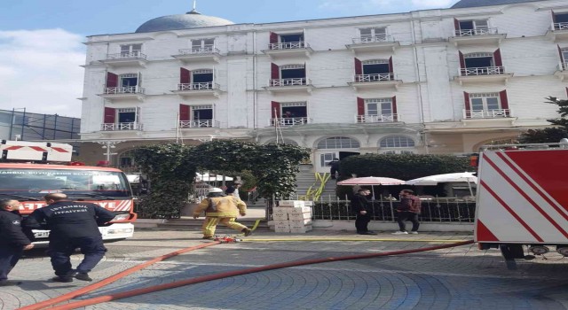 Büyükadada tarihi otelde yangın paniği