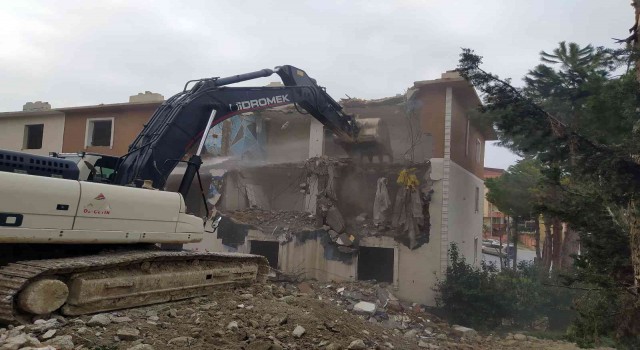 Büyükçekmecede kentsel dönüşüm çalışmaları hız kesmeden devam ediyor
