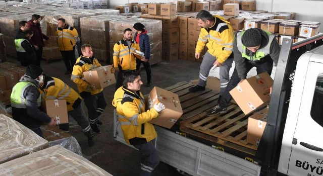 Büyükşehirden 20 bin aileye Ramazan yardımı