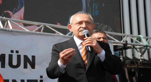 Çiftçilerden Kılıçdaroğluna traktörlü karşılama