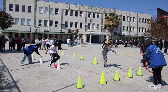 Datçada öğrenciler, “Merkezim Her Yerde” projesi ile keyifli vakit geçirdi