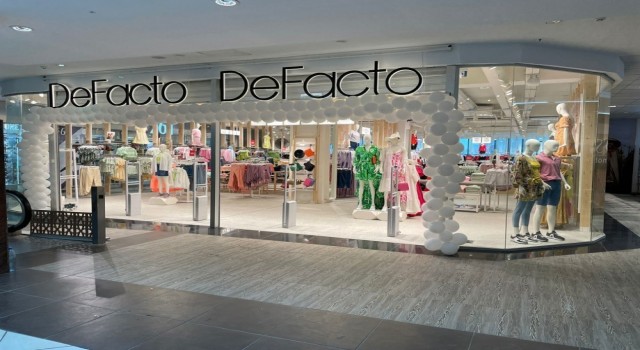 DeFacto, Kamerunda 1 hafta içinde 2 mağaza açtı