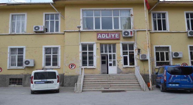 Direk hırsızları yakalandı