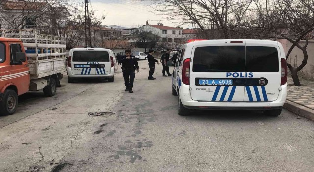 Elazığda iki aile arasında kavga: 2 yaralı