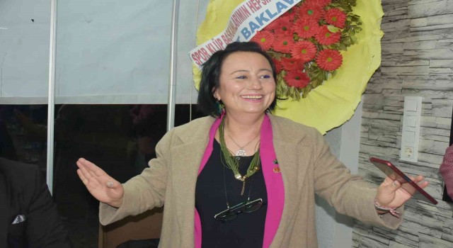 Elinin hamuruyla önce muhtar sonrada kulüp başkanı oldu